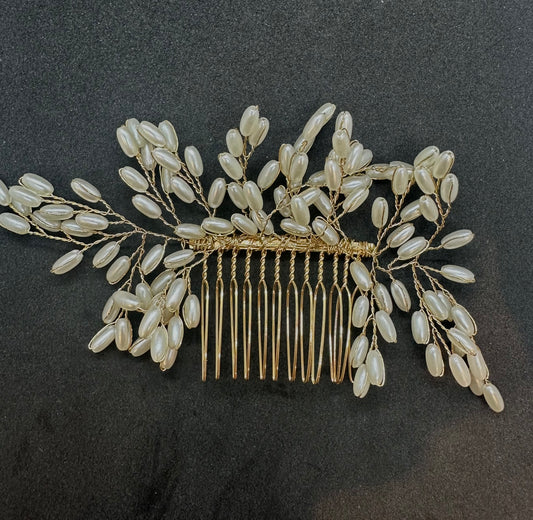 Pearl Meadow Hairpiece