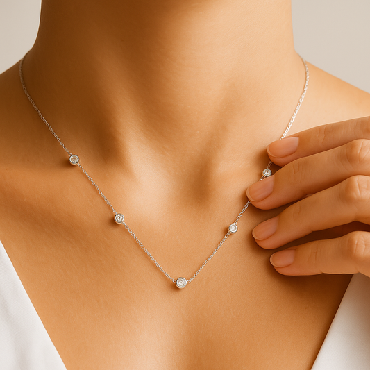 Equilibre Necklace